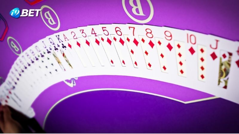 Game Bài Tiến Lên: Khái Niệm và Hướng Dẫn Chi Tiết 3 game-bai-tien-len-2